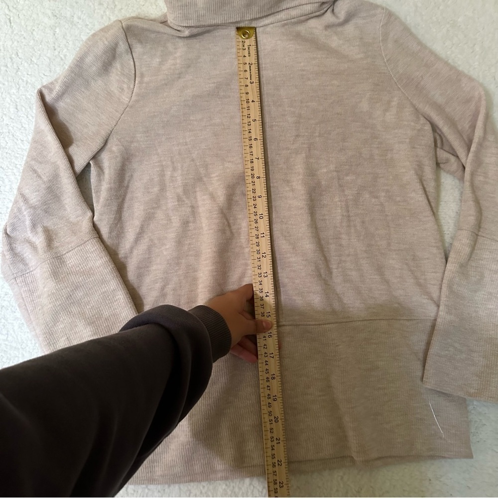 Simply Vera Wang Cream Turtleneck Knit Sweater - Picture 5 of 7